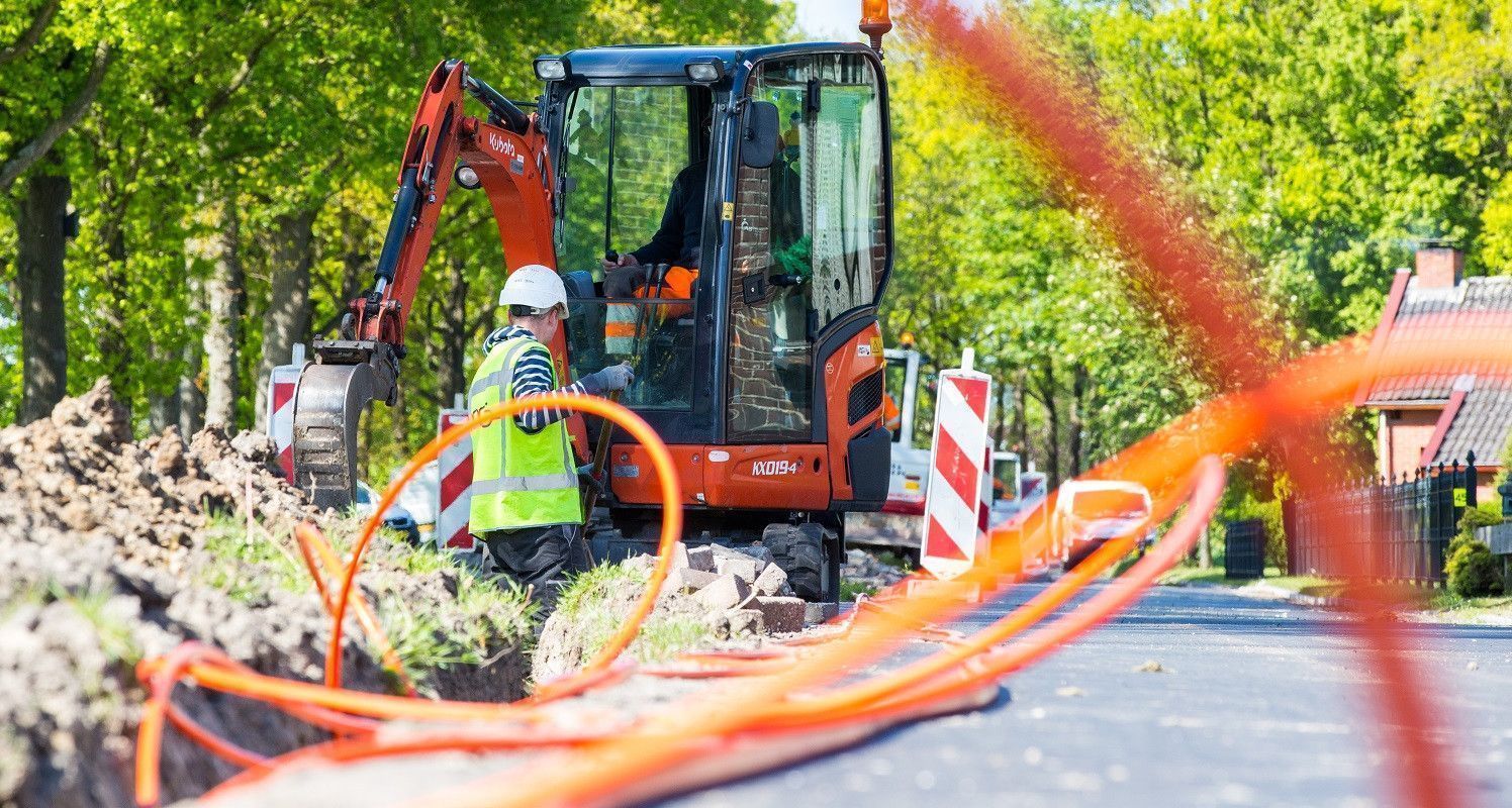 Kabelnoord legt glasvezel aan